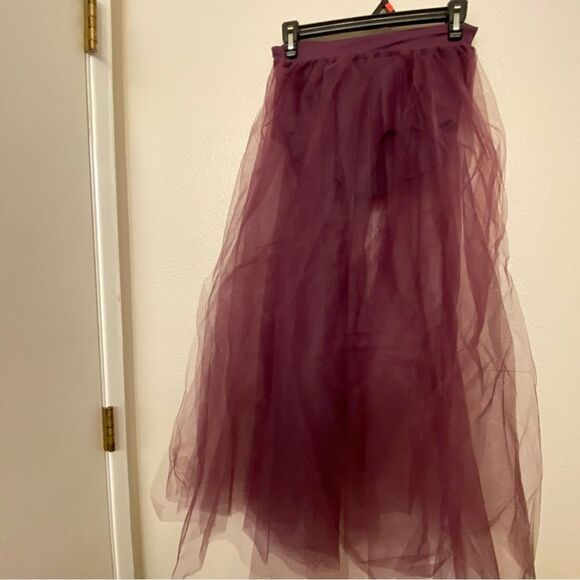 Weissman Balera dance costume Tulle Maxi Skirt With Slits
S9909 purple SA adult - Picture 2 of 12